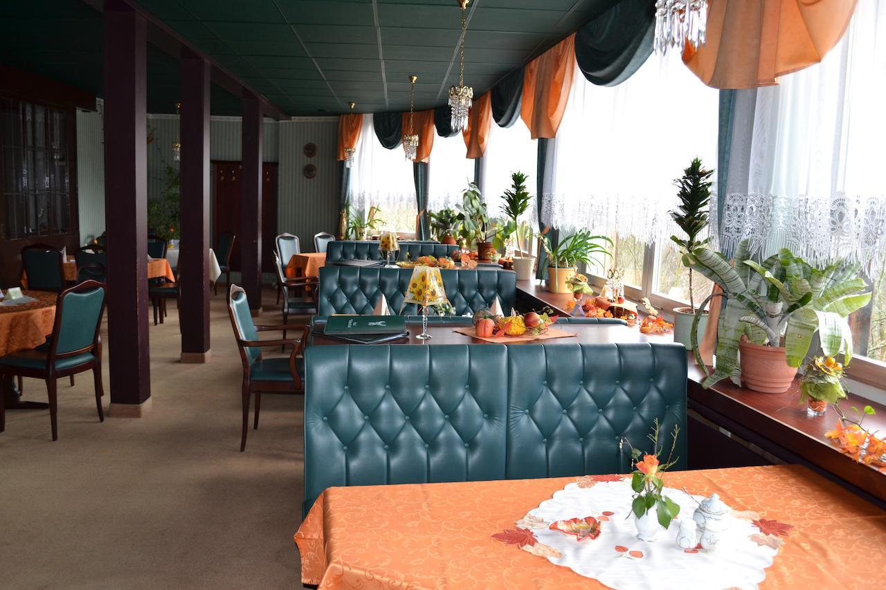 Hotel Weisser Hirsch Schwarzburg Bagian luar foto